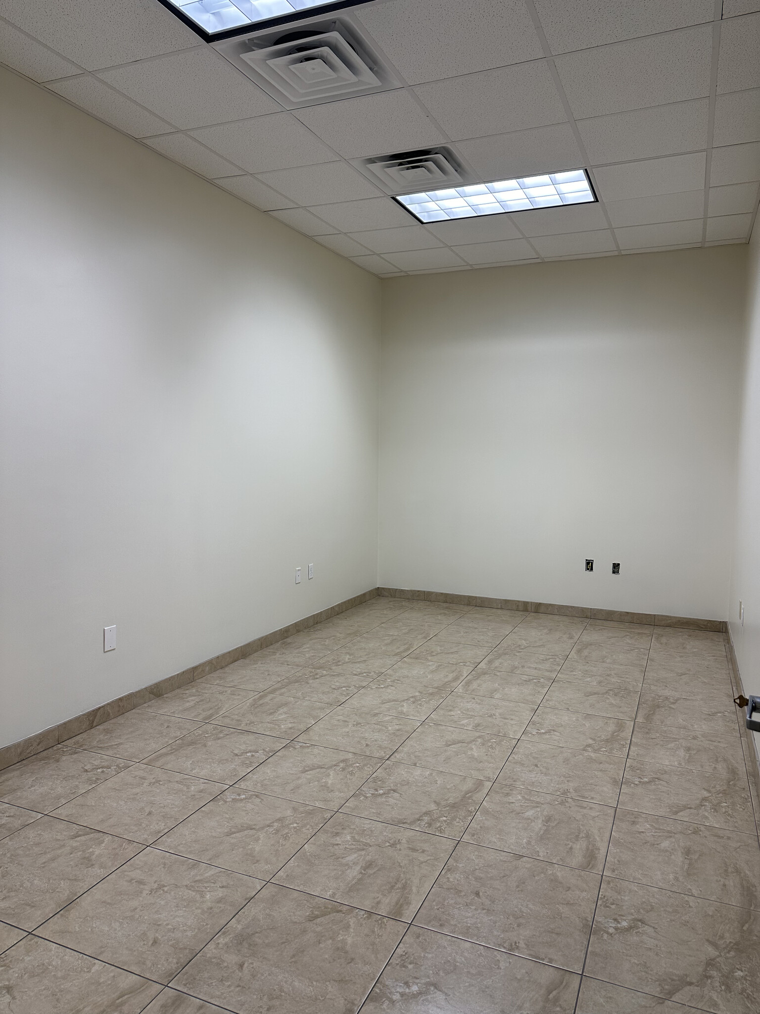 Flex Space Available in McAllen